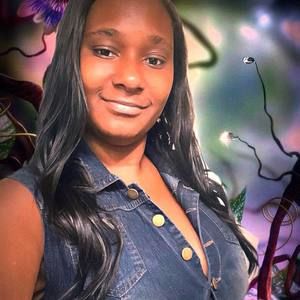 Meet your Posher, Bibi